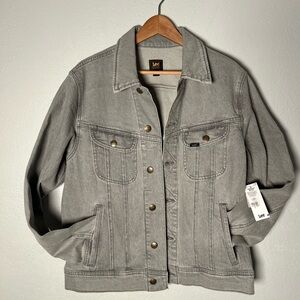 NWT Lee Rider Jacket in Washed Gray Classic trucker style, runs large